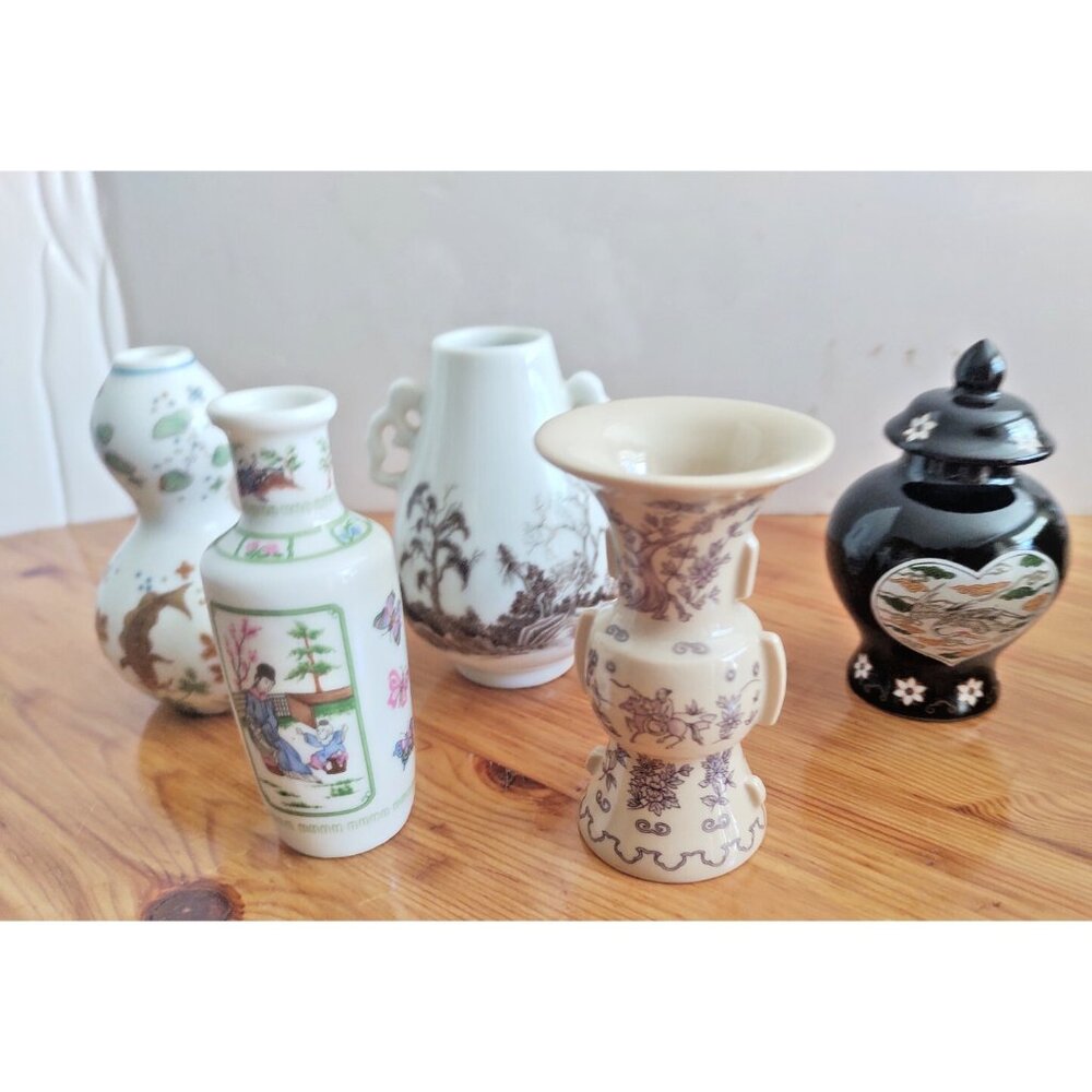 Vintage Franklin Mint Minature Japanese Bud Vases (lot of 5)